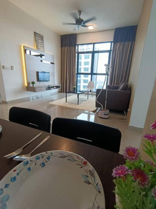 Conezion, Nice View, Beside Ioi City Mall, Opposite Hospital Serdang, Beside Uniteen And Upm, 푸트라자야 외부 사진