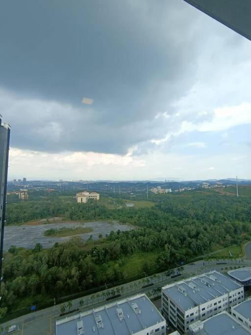 Conezion, Nice View, Beside Ioi City Mall, Opposite Hospital Serdang, Beside Uniteen And Upm, 푸트라자야 외부 사진